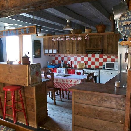 La Ferme De Pomereix Le Dorat Extérieur photo